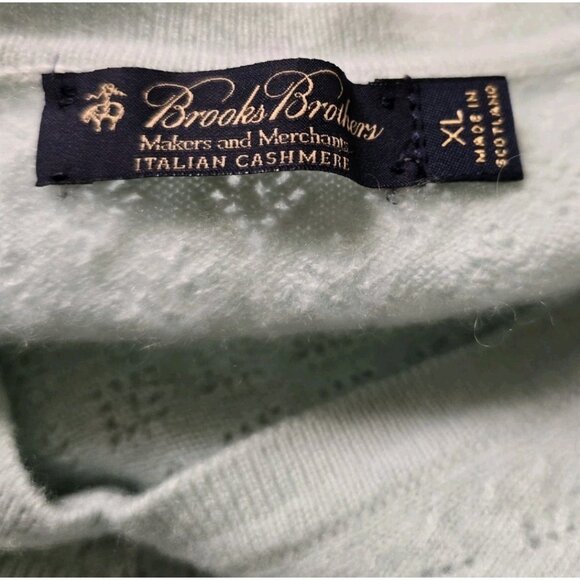 Brooks Brothers Womens 100% Cashmere Sweater Size XL Embroidered Flower - Picture 4 of 8